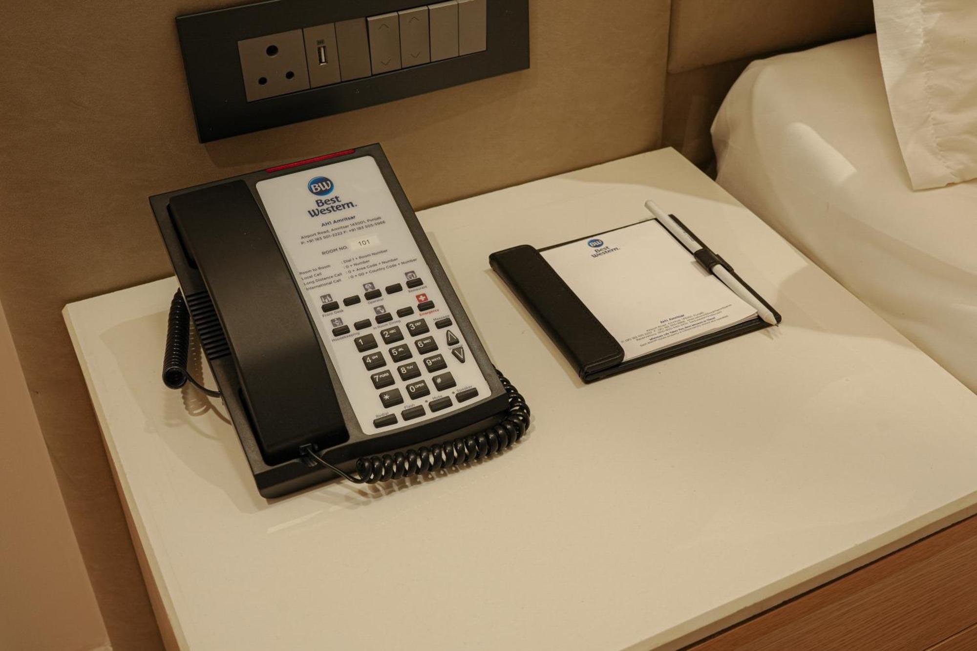 Best Western Ah1 Amritsar Exterior foto